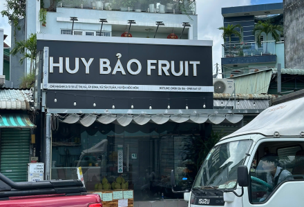 Mua Trái Cây Nhập Khẩu Uy Tín Tại Hóc Môn